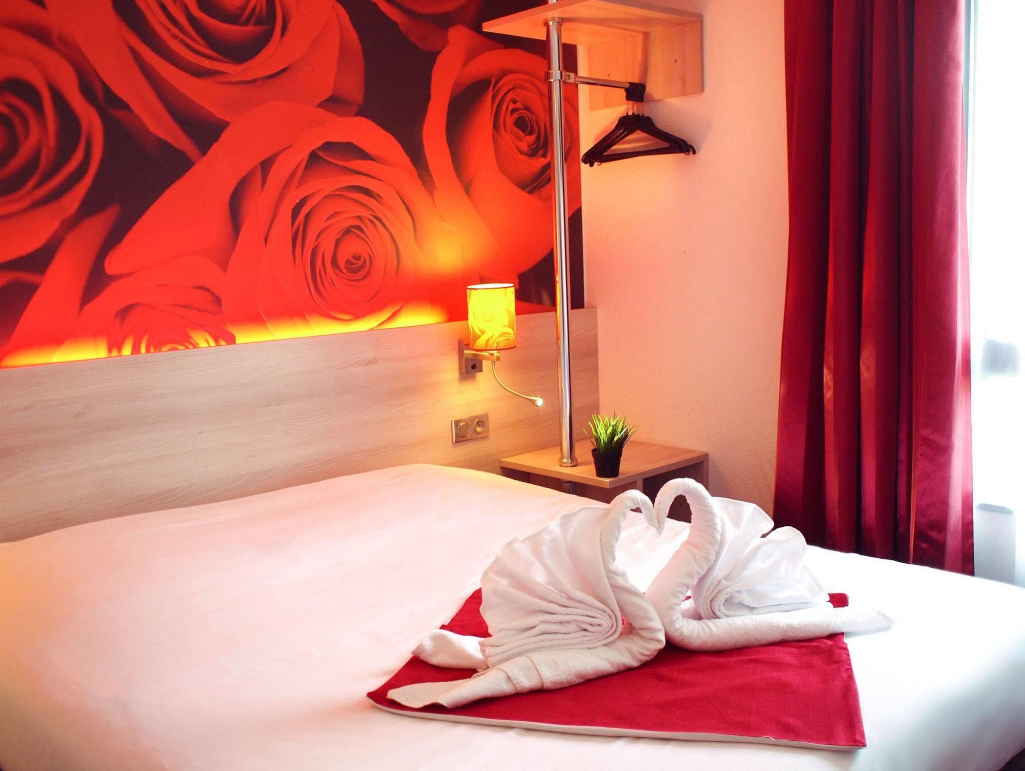 Hotel Inn Design Resto Novo ชาลองส์ ภายนอก รูปภาพ