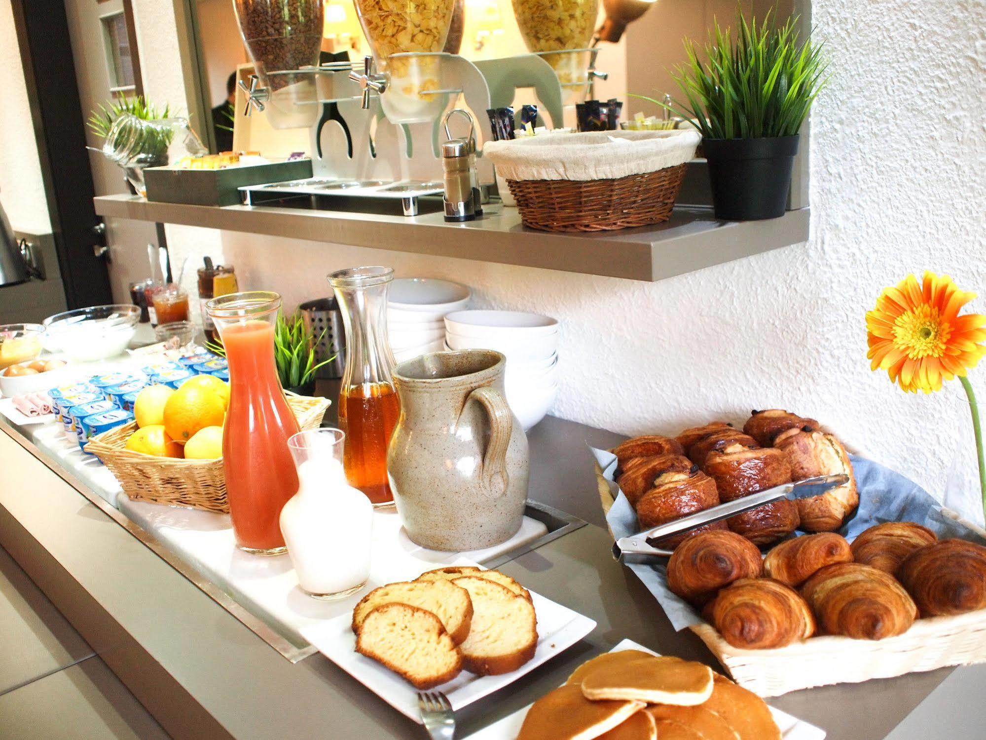 Hotel Inn Design Resto Novo ชาลองส์ ภายนอก รูปภาพ