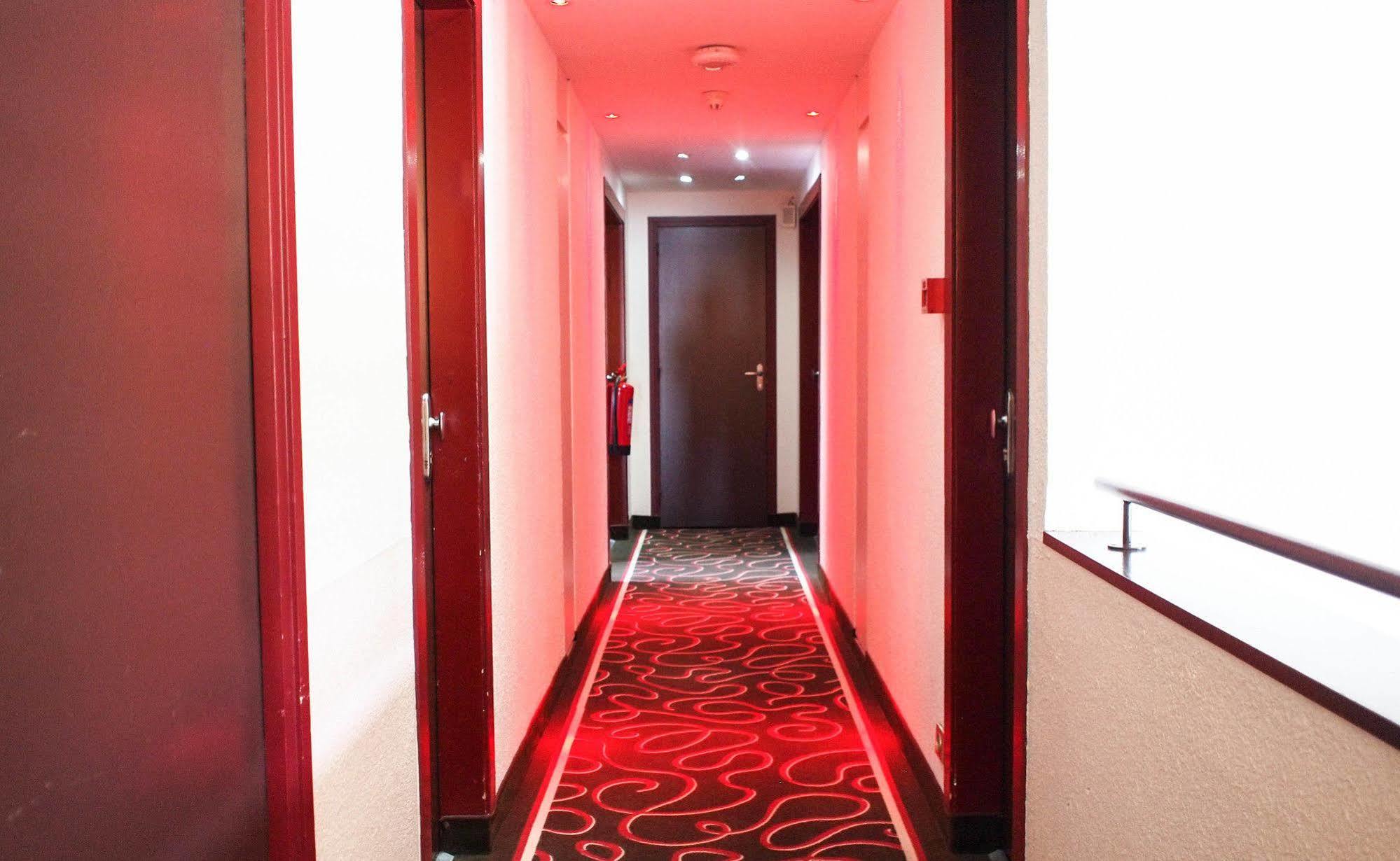 Hotel Inn Design Resto Novo ชาลองส์ ภายนอก รูปภาพ