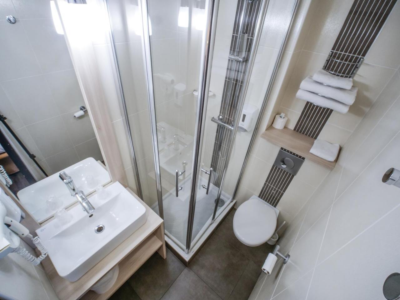 Hotel Inn Design Resto Novo ชาลองส์ ภายนอก รูปภาพ